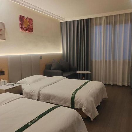 Greentree Inn Suzhou Wujiang Zhenze Town Zhennan Road Express Hotel Dış mekan fotoğraf