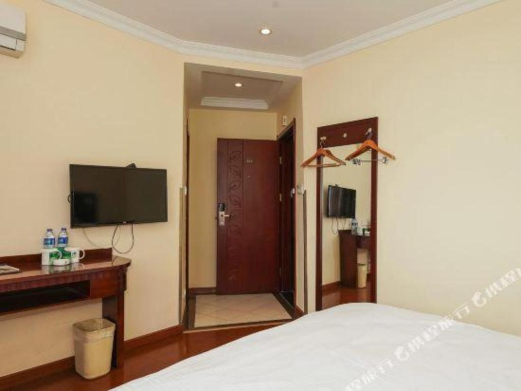 Greentree Inn Suzhou Wujiang Zhenze Town Zhennan Road Express Hotel Dış mekan fotoğraf