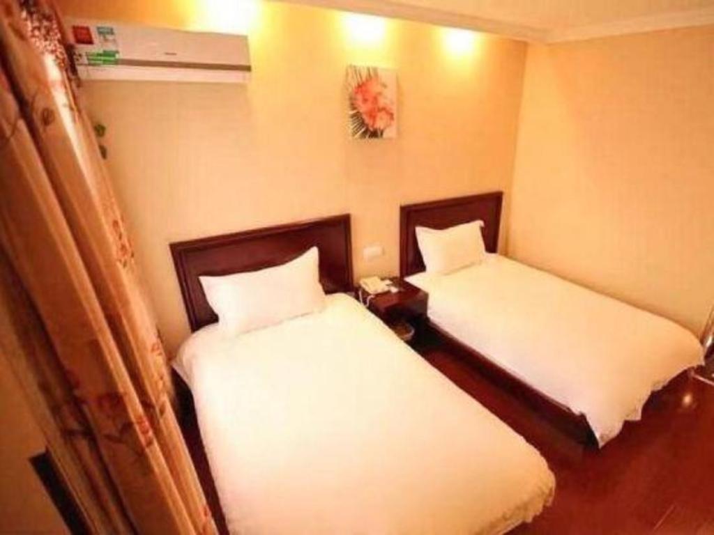 Greentree Inn Suzhou Wujiang Zhenze Town Zhennan Road Express Hotel Dış mekan fotoğraf