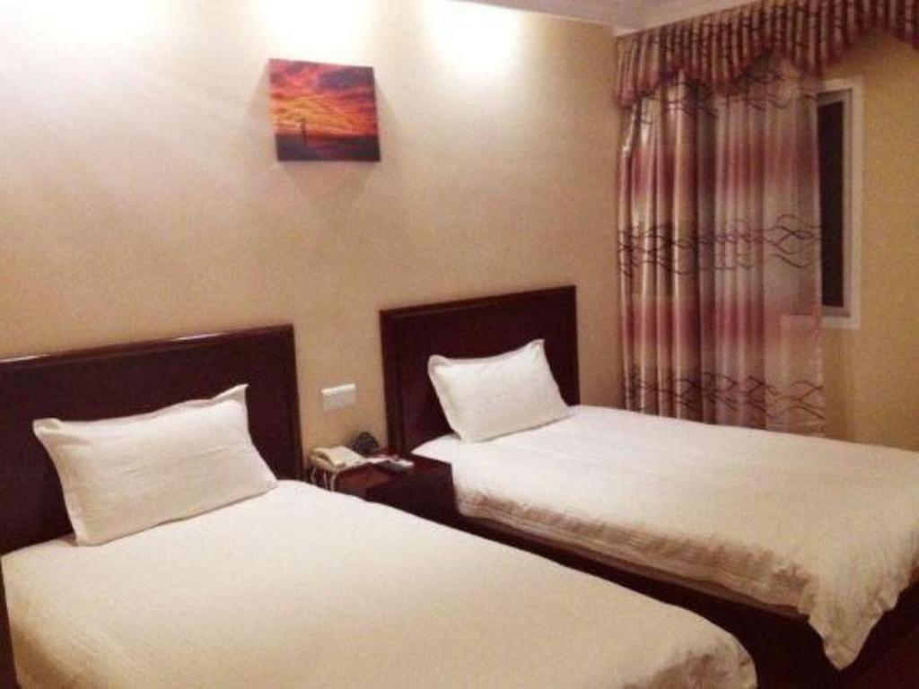 Greentree Inn Suzhou Wujiang Zhenze Town Zhennan Road Express Hotel Dış mekan fotoğraf