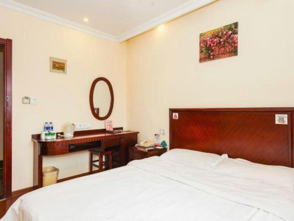 Greentree Inn Suzhou Wujiang Zhenze Town Zhennan Road Express Hotel Dış mekan fotoğraf