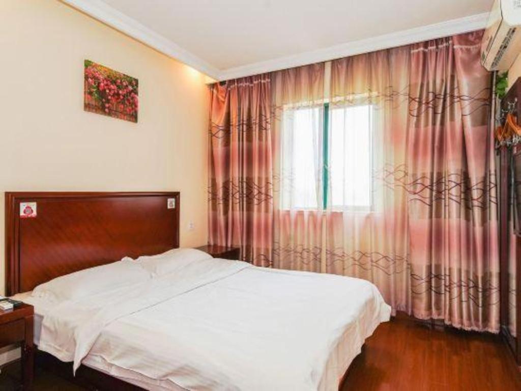 Greentree Inn Suzhou Wujiang Zhenze Town Zhennan Road Express Hotel Dış mekan fotoğraf